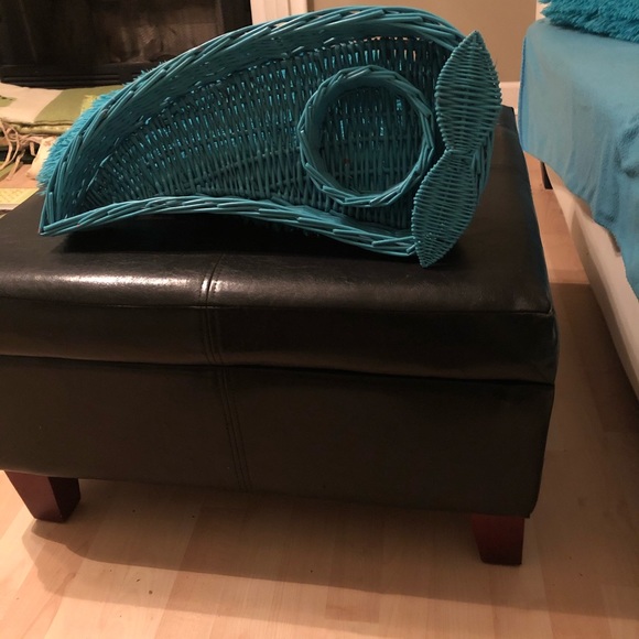 Wicker Chips and Salsa holder. - Picture 2 of 2